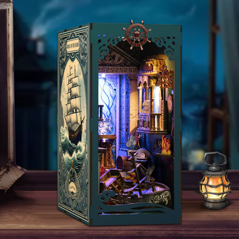 Riddle on The Seabed DIY Booknook